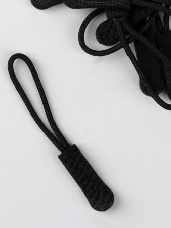 Пуллер для молнии пластик 2,5 см черный 10 шт SIM-4599680