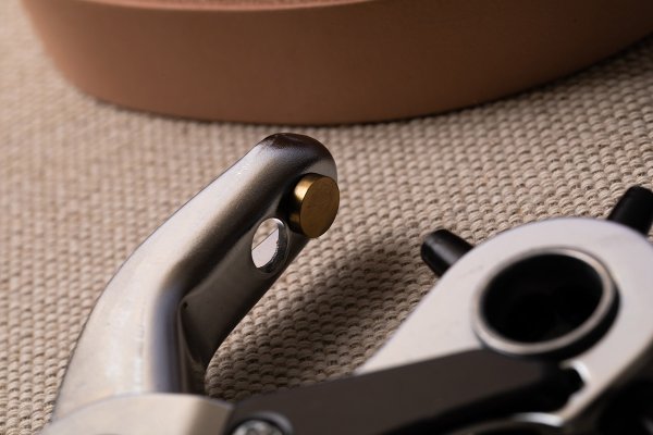 Щипцы-пробойник MICRON 6 насадок HPU-1