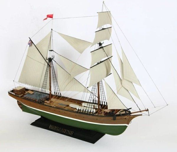 Сборная модель: Бригантина, З-9011