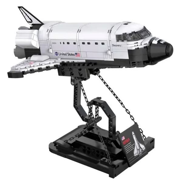 Конструктор CaDA "Космический шаттл Дискавери" IT-C56051W Конструктор CaDA "Космический шаттл Дискавери" IT-C56051W