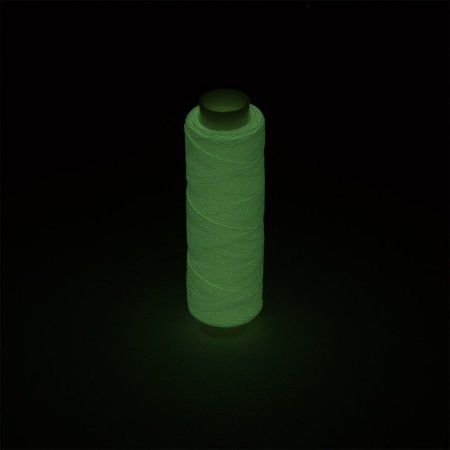 Люминесцентные нитки (светящиеся в темноте) GAMMA 1 шт 200 я 183 м №5 яр.желтый GDT-150/2-5