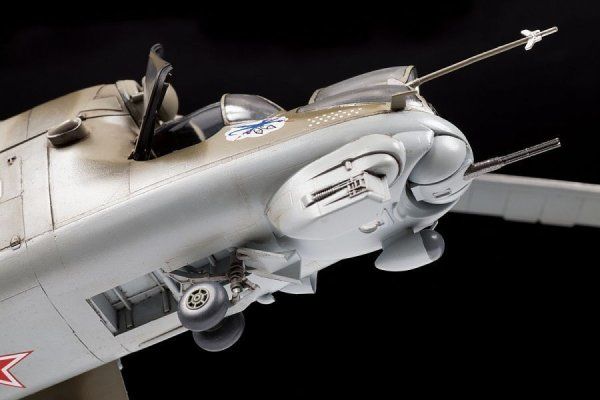 Сборная модель: Российский ударный вертолет Ми-24 В/ВП (масштаб 1:48), З-4823