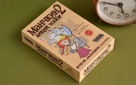 Настольная игра: Манчкин 2. Дикий Топор (3-е рус. изд.) MAG1114