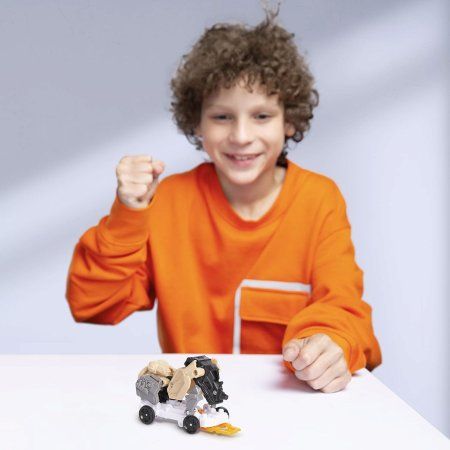 Дикие Скричеры. Машинка-трансформер Лайтнинг Райно 720. ТМ Screechers Wild ROS-39857