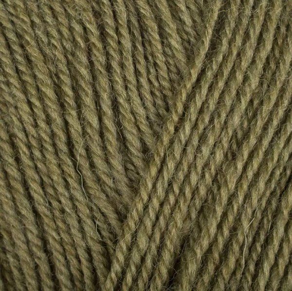 Пряжа Пехорская ПТ "Кроссбред Бразилии" 50% мериносовая шерсть, 50% акрил 1 х 100 г 500 ± 29 м №478 защитный PEH-KRO-478