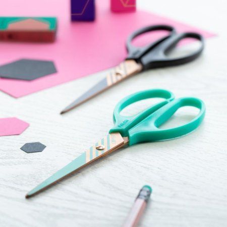 Ножницы канцелярские MILAN Copper 17 см, черные, блистер ML-BWM10425CPK Ножницы канцелярские MILAN Copper 17 см, черные, блистер ML-BWM10425CPK