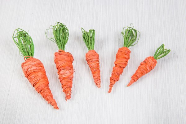 Рафия цветная Blumentag 30 ± 5 г 01 красный NRAF-30-01