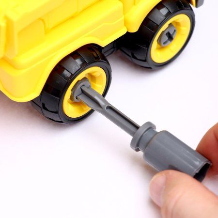 Конструктор винтовой "Самосвал" с отверткой SIM-7016003